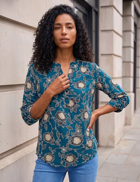 Roman Floral Notch Neck Shirt Green