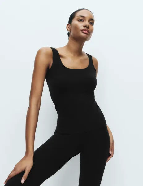 Marks & Spencer Heatgen Thermal Light Control Shaping Vest Black