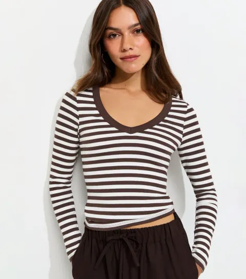 New Look Women's Petite Cream Cotton Rich Striped Long Sleeve V Neck Ribbed Top