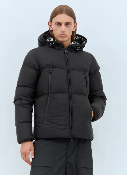 Montcla Short Down Jacket