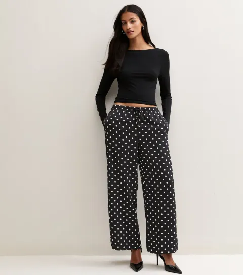 New Look Women's Petite Black Spot Print Wide Leg Trousers