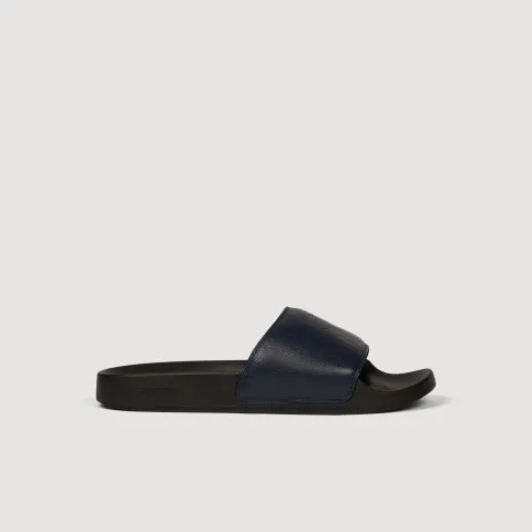 Grained leather sandals