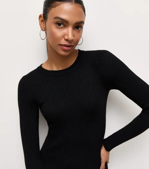 Women's Black Ribbed Lightweight Knit Midi Dress