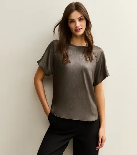 Women's Tall Gunmetal Satin Short Sleeve Top