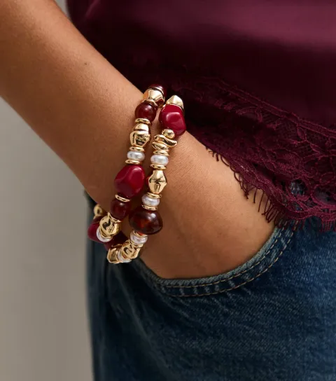 New Look Pack of 2 Gold Tone Burgundy Beaded Stretch Bracelets
