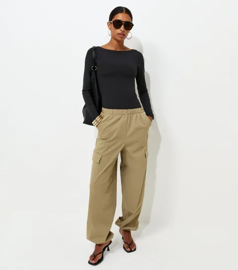 Women's Black Slinky Long Sleeve Slash Neck Bodysuit