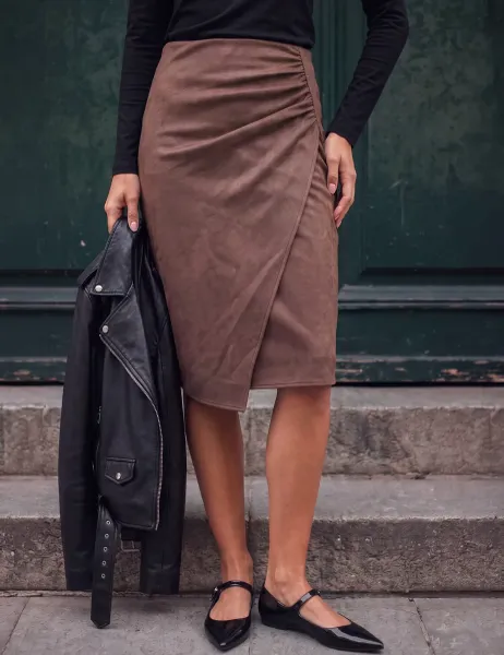 Roman Faux Suede Ruched Side Skirt Chocolate