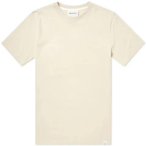 Niels Standard Tee