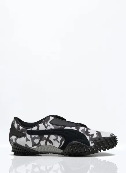 Mostro Camo Sneakers