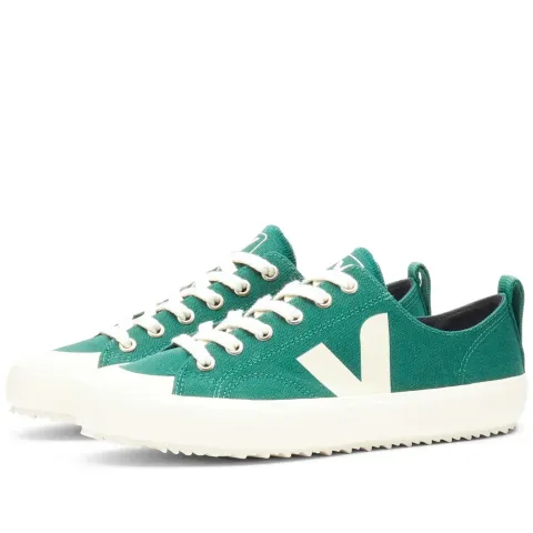 Nova Sneaker