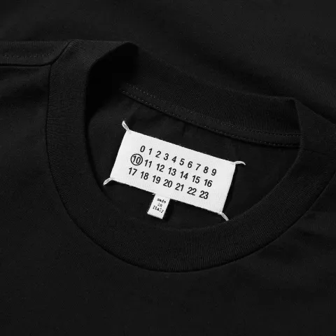 10 Abstaction Tee