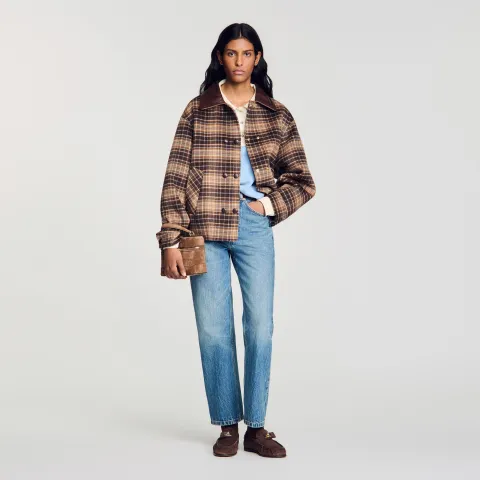 Check coat with leather collar