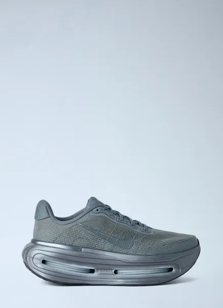Vomero Premium Sneakers