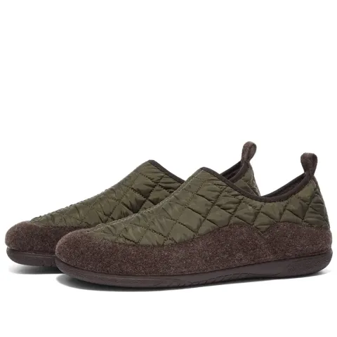 Guru's Roomshoes Quilted Houseshoe