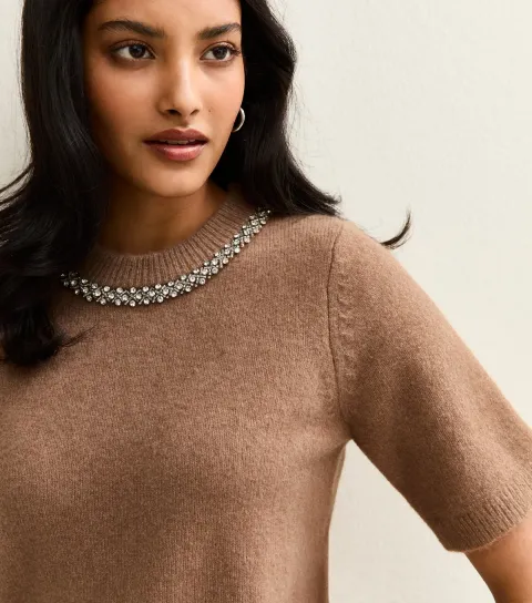 Women's Camel Embellished Neck Short Sleeve Top