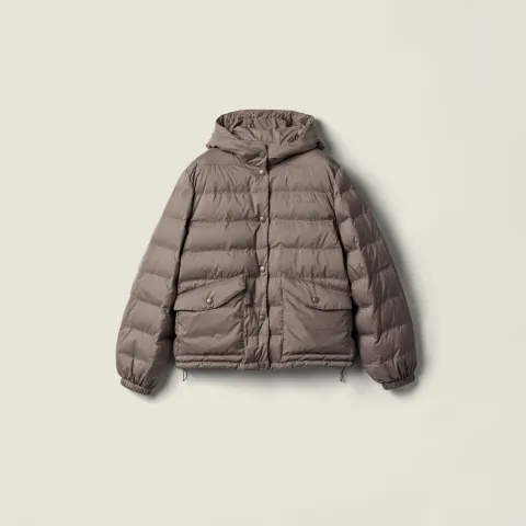 Technical pongé down jacket