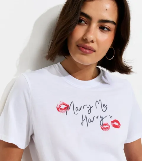 Women's White Cotton Lips Logo T-Shirt