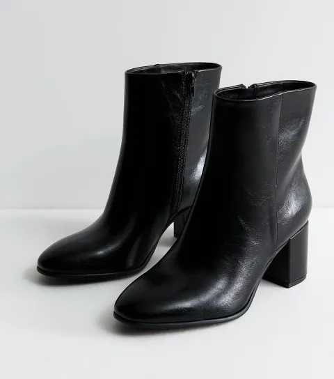 New Look Women's Wide Fit Black Patent Faux Leather Block Heel Ankle Boots