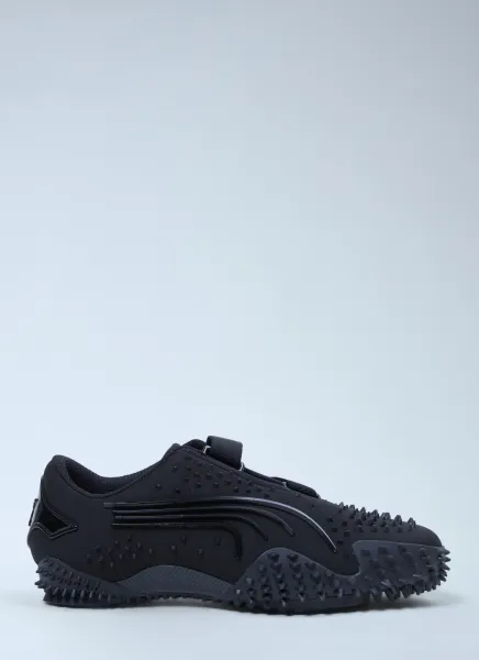 Mostro Spikes Sneakers
