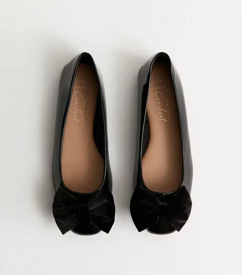 Women's Wide Fit Black Bow Ballerina Flats