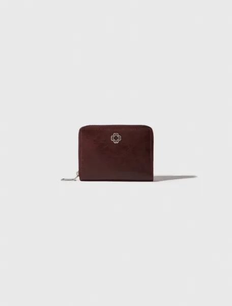 Crackled leather wallet