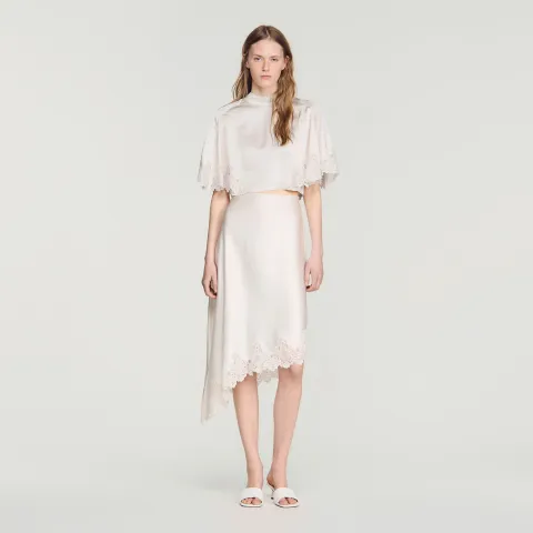 Asymmetrical satin skirt with lace