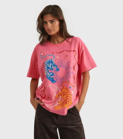 Women's Dark Pink Lucky Tiger T-Shirt