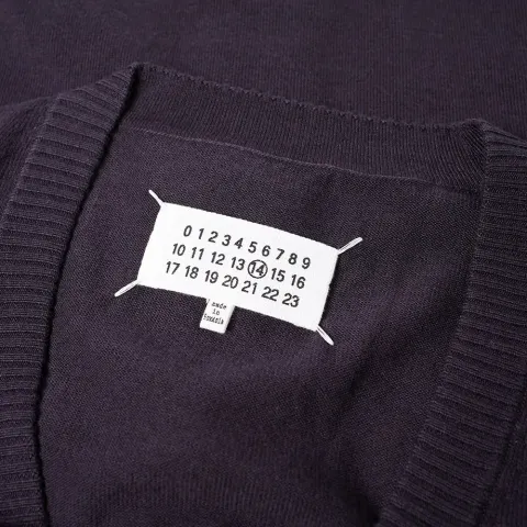 14 Classic Compass Cardigan