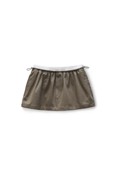 Logo Miniskirt in Twill Mid-Rise