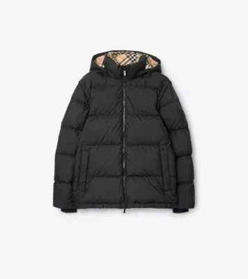 Detachable Sleeve Bideford Puffer Jacket in Black - Men, Nylon