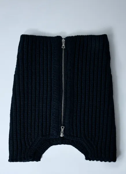 Zip-Up Scarf