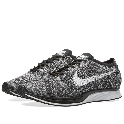 Flyknit Racer