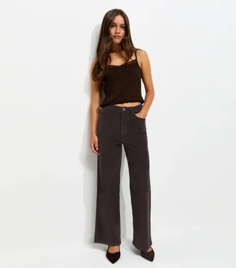New Look Women's Petite Dark Brown Cotton Rich Corduroy Adalae Wide Leg Jeans
