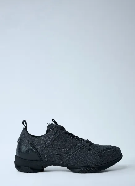Ostro Sneakers