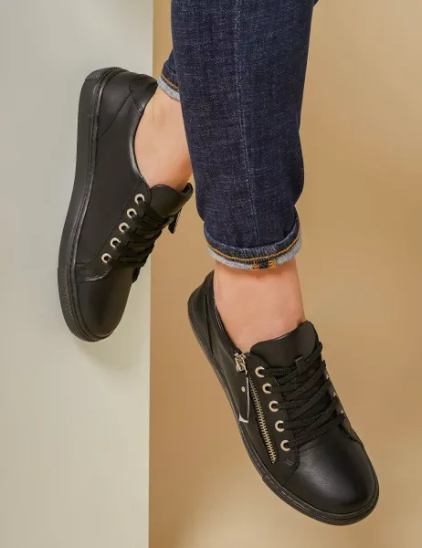 Jones Bootmaker Leather Zip Up Trainers Black/Black