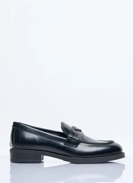 Logo Plaque Leather Loafers