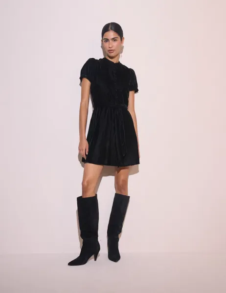 Nobody's Child Ivanna V Neck Mini Skater Dress