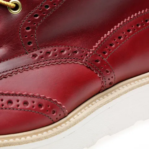 Tricker's x END. Vibram Sole Stow Brogue Boot