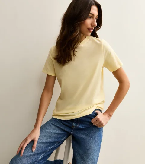 Women's TallLight Yellow Regular T-Shirt