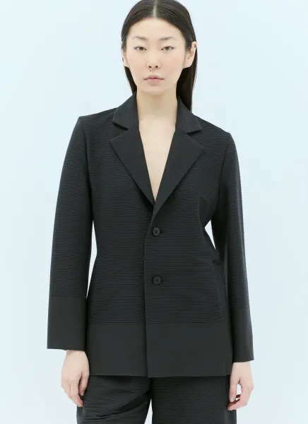Pleated Blazer