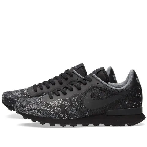 Internationalist JCRD QS