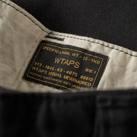 Buds Short