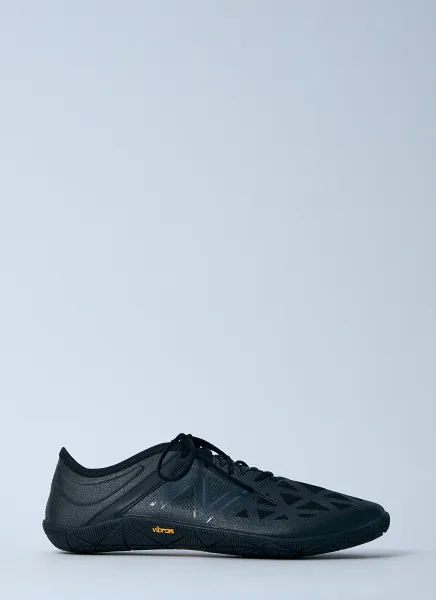 UX200 Sneaker