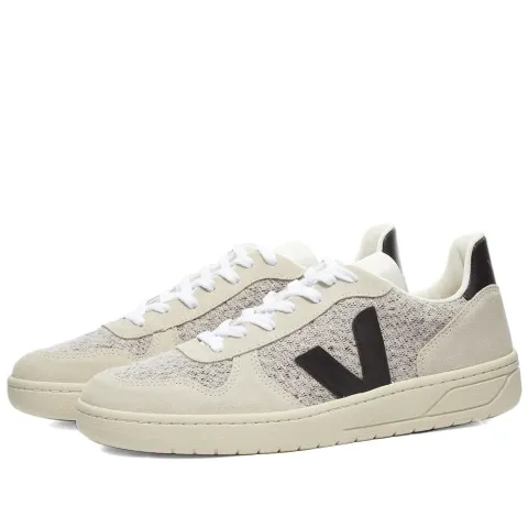 V-10 Flannel Basketball Sneaker