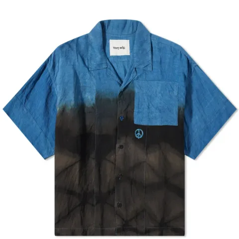 Story mfg. Greetings Vacation Shirt