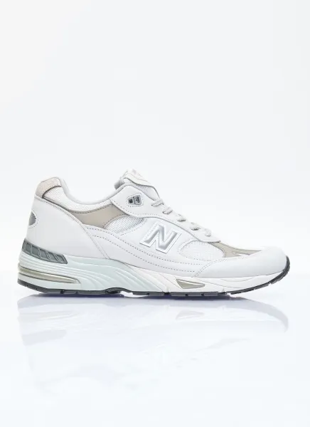 991 Sneakers