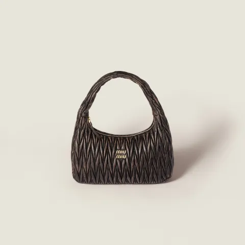 Wander matelassé nappa leather bag