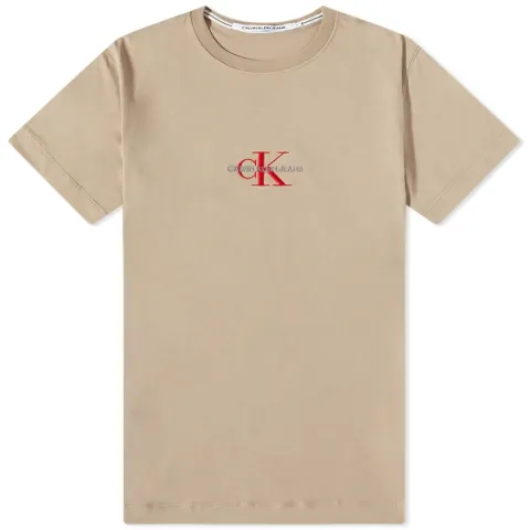 New Iconic Essential T-Shirt