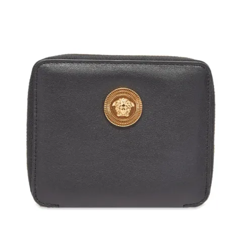 Medallion Zip Wallet