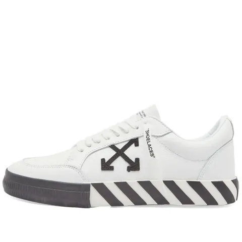 Low Vulcanized Calf Leather Sneaker